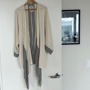 Linen beach wrap